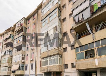 Edificio all\'aperto - Trilocale Via Ustica
 
12, Catania - foto 1
