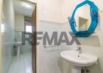 Bagno - Trilocale Via Ustica
 
12, Catania - foto 9