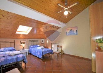 Camera / camera da letto - Three-room apartment VIA TRAPPETO
 
25, San Giovanni la Punta - photo 2
