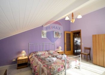 Camera / camera da letto - Three-room apartment VIA TRAPPETO
 
25, San Giovanni la Punta - photo 4