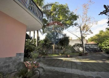 Giardino - Three-room apartment VIA TRAPPETO
 
25, San Giovanni la Punta - photo 5