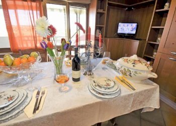 Sala da pranzo - Three-room apartment VIA TRAPPETO
 
25, San Giovanni la Punta - photo 15