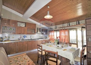 Cucina - Three-room apartment VIA TRAPPETO
 
25, San Giovanni la Punta - photo 16