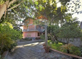 Casa all\'aperto - Three-room apartment VIA TRAPPETO
 
25, San Giovanni la Punta - photo 17