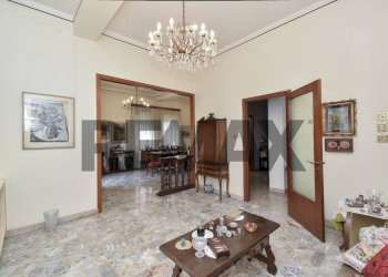 Sala da pranzo - Casa semi indipendente Via Ota
 
14, Catania - foto 10