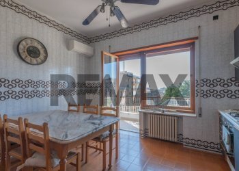 Sala da pranzo - Appartamento Via San Domenico Savio
 
25, Caltagirone - foto 4
