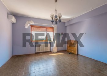 Stanza vuota - Appartamento Via San Domenico Savio
 
25, Caltagirone - foto 5