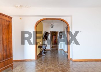 Stanza vuota - Appartamento Via San Domenico Savio
 
25, Caltagirone - foto 7