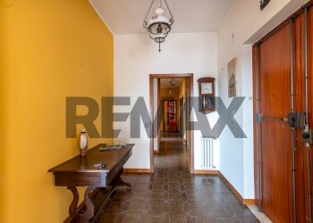 Hall / corridoio - Appartamento Via San Domenico Savio
 
25, Caltagirone - foto 9