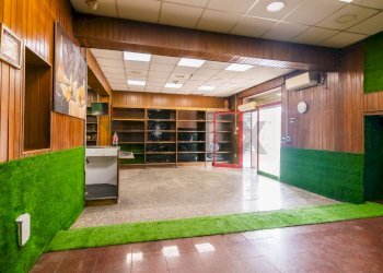 Ricezione / Lobby - Casa indipendente Via Ferro Fabiani
 
2, Catania - foto 7