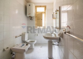 Bagno - Casa indipendente Via Ferro Fabiani
 
2, Catania - foto 15