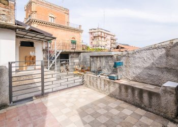 Terrazza - Casa indipendente Via Ferro Fabiani
 
2, Catania - foto 23