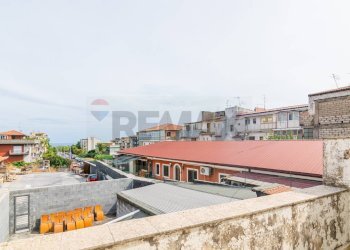 Edificio all\'aperto - Casa indipendente Via Ferro Fabiani
 
2, Catania - foto 30