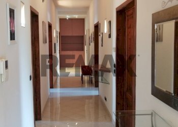 Hall / corridoio - Appartamento Lungarno Riisorgimento
 
31, San Giovanni Valdarno - foto 3