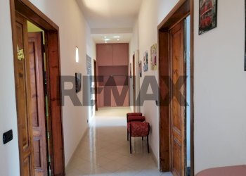 Hall / corridoio - Appartamento Lungarno Riisorgimento
 
31, San Giovanni Valdarno - foto 10