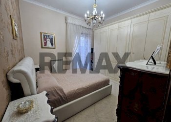 Camera / camera da letto - Two-room apartment Viale San Francesco
 
4, Afragola - photo 4