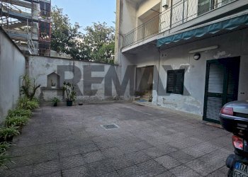 Edificio all\'aperto - Two-room apartment Viale San Francesco
 
4, Afragola - photo 13
