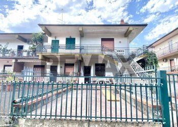 Casa all\'aperto - Semi-detached house via ercole patti
 
18, Trecastagni - photo 9