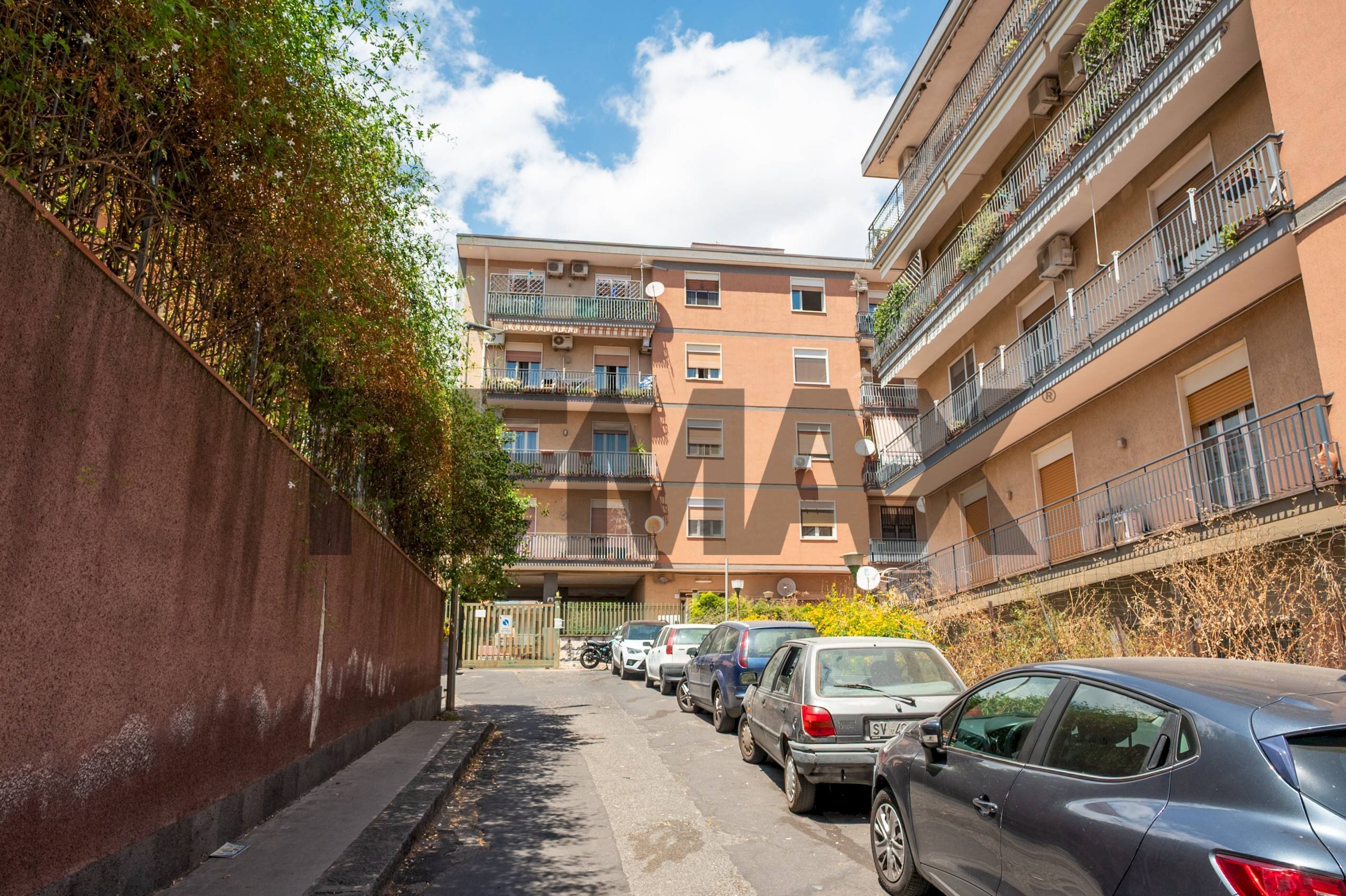 Edificio all\'aperto - Four-room apartment Vico lo giudice
12/B, Mascalucia - photo 2