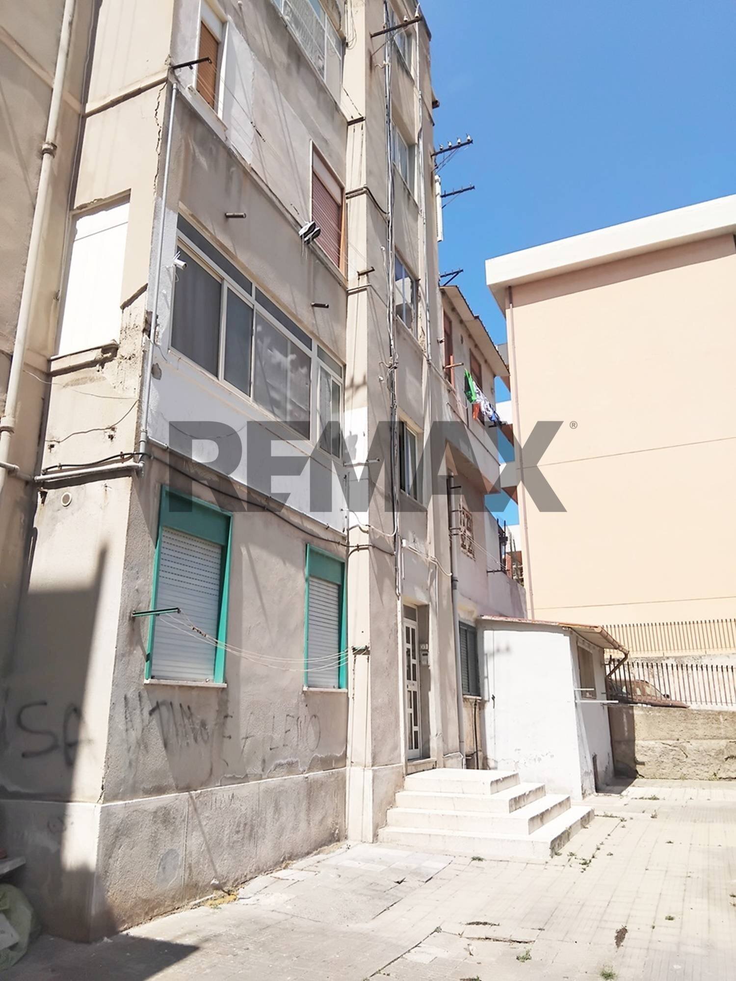 Edificio all\'aperto - Two-room apartment Viale Aranci
 
snc, Messina - photo 1