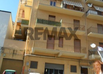 Edificio all\'aperto - Appartamento Via Piersanti Mattarella
29, Agrigento - foto 1