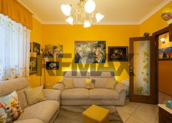 Soggiorno - Apartment Via Silvio Pellico
 
54, Giarre - photo 19