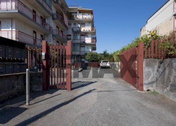 Edificio all\'aperto - Apartment Via Silvio Pellico
 
54, Giarre - photo 27