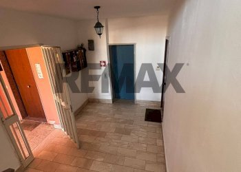 Hall / corridoio - Four-room apartment c.da scardina
 
SCALA A INT 4, Augusta - photo 4