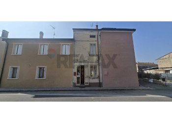 Edificio all\'aperto - Casa indipendente Strada San Fermo
 
4, Piubega - foto 1
