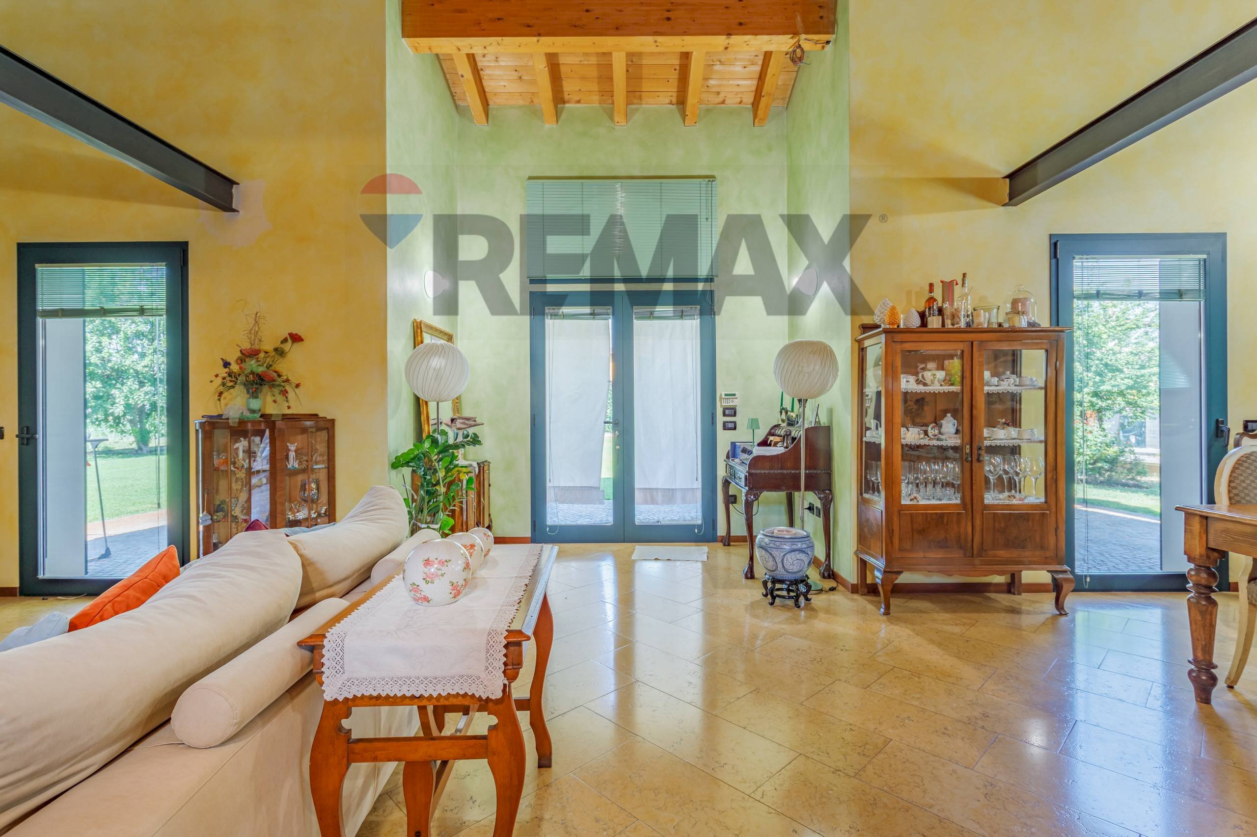 Soggiorno - Villa Via Carlo Tira
 
1, Volongo - foto 1