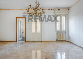 Stanza vuota - Independent house Via Mazzini
 
71, Asola - photo 1