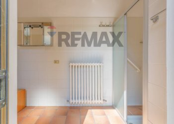 Bagno - Independent house Via Mazzini
 
71, Asola - photo 10