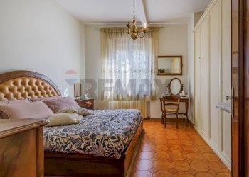 Camera / camera da letto - Independent house VIA CARDUCCI
 
64, Asola - photo 31