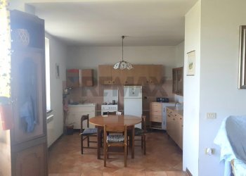 Cucina - Appartamento strada san silvestro mantovano
 
0, Asola - foto 2