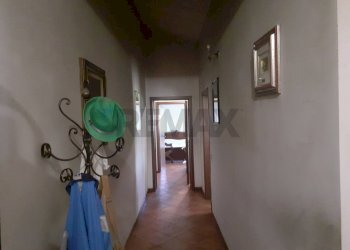 Hall / corridoio - Appartamento strada san silvestro mantovano
 
0, Asola - foto 3