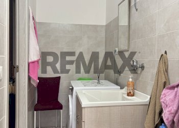 Bagno - Four-room apartment Via Gela
 
18, Lentini - photo 8