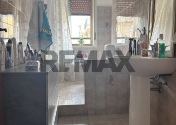 Bagno - Four-room apartment Via Gela
 
18, Lentini - photo 29