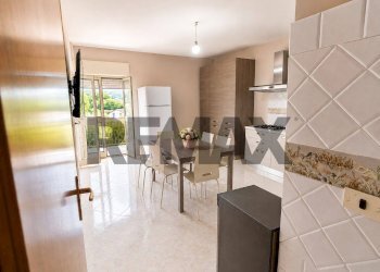 Sala da pranzo - Appartamento via S. Nicola
 
85, Pietramelara - foto 4