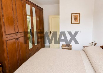Camera / camera da letto - Quadrilocale via Madonna dei cipressi
 
SNC, Fontegreca - foto 28