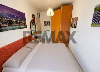 Camera / camera da letto - Quadrilocale via Madonna dei cipressi
 
SNC, Fontegreca - foto 31