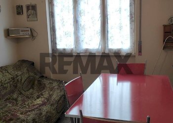 Camera / camera da letto - Three-room apartment Via Martinoli
 
14, Lovere - photo 6