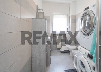 Bagno - Three-room apartment Via Mazzini
 
21, Robbiate - photo 16