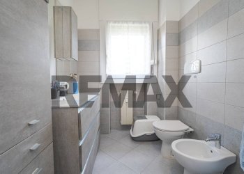 Bagno - Three-room apartment Via Mazzini
 
21, Robbiate - photo 17