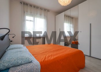 Camera / camera da letto - Three-room apartment Via Mazzini
 
21, Robbiate - photo 18