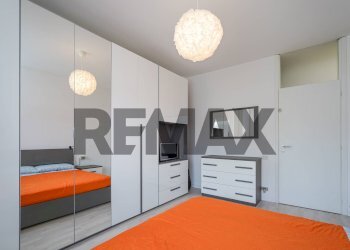 Camera / camera da letto - Three-room apartment Via Mazzini
 
21, Robbiate - photo 19