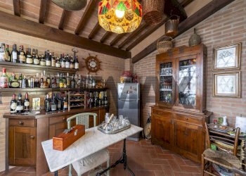 Sala da pranzo - Casa indipendente via pettinaccio
 
1/3, Crespina Lorenzana - foto 28