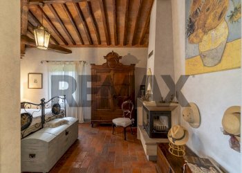 Camera / camera da letto - Casa indipendente via pettinaccio
 
1/3, Crespina Lorenzana - foto 37