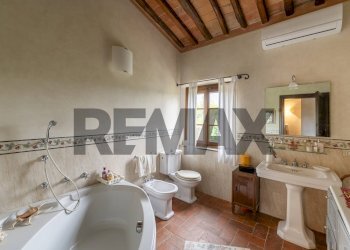 Bagno - Casa indipendente via pettinaccio
 
1/3, Crespina Lorenzana - foto 39