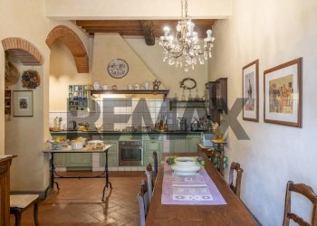 Sala da pranzo - Casa indipendente via pettinaccio
 
1/3, Crespina Lorenzana - foto 44