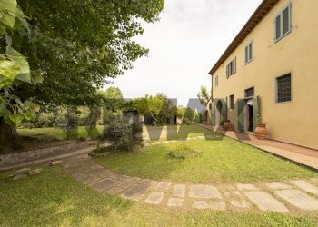 Giardino - Casa indipendente via pettinaccio
 
1/3, Crespina Lorenzana - foto 51
